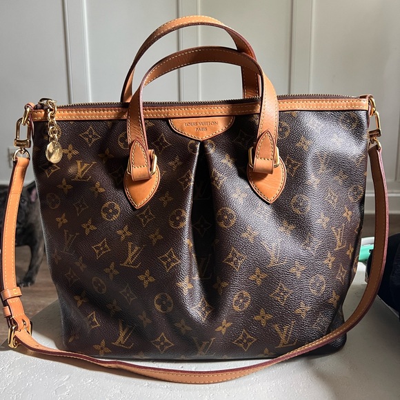 Louis Vuitton Handbags - Louis Vuitton Monogram Palermo PM w/ Adjustable Leather Strap and LV Dust Bag